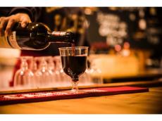 100種類以上のボルドーワインが揃う！「福岡ボルドーワイン祭り2023」で賑やかな夜を