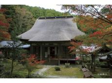 ホテルオークラ京都が主催する少人数制「季節の旅」。東近江の秘仏と徳川家ゆかりの京都を巡る