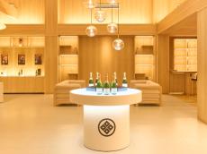1日1組限定、群馬・川場村にテイスティングルーム＆醸造研究所「SHINKA」がグランドオープン