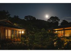 京都の美食と伝統を楽しむ幻想的な一夜を。特別ディナーイベント「観月の夕べ」で能とコース料理を堪能