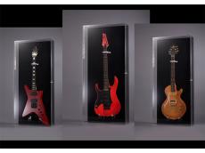 大切なギターを美術館のように保管して飾れる「FUJIWARAアクリル・ギターディスプレイケース」