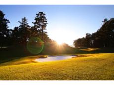 軽井沢「Royal Blue Golf Resort」がリニューアルによって進化。大自然をバックにゴルフを楽しもう