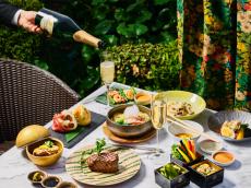 「セント レジス ホテル 大阪」のシャンパン＆ビアガーデンは、和と洋が融合した「居酒屋」メニュー