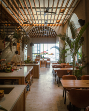 第2のバリ・インドネシアのラブアンバジョに、新鮮なシーフードが堪能できるカフェレストランが誕生