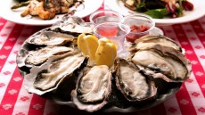 25種類以上の牡蠣が食べ放題！ 大人気イベントが品川で今年も開催