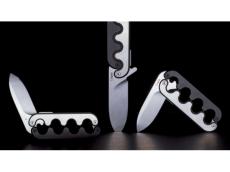 砂の上を滑るヘビから誕生したデザインが面白い、折りたたみナイフ「Sidewinder Knife」日本上陸