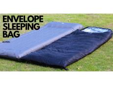 宇宙服素材など高性能生地と天然ダウンを採用した封筒型寝袋「ENVELOPE SLEEPING BAG」