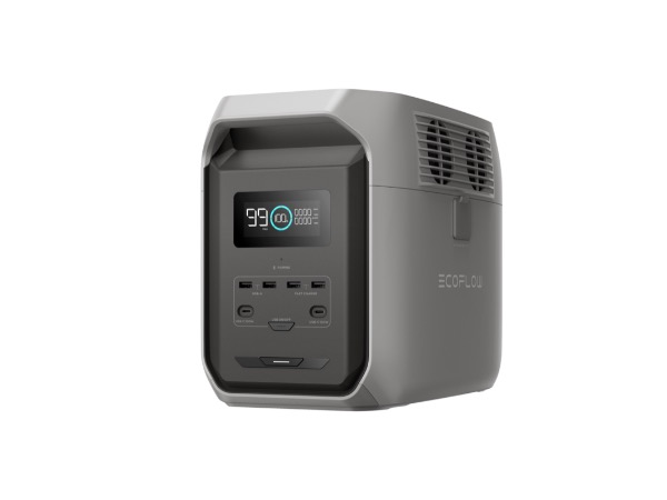 キャンプ泊に最適。約1.5時間で1536Wh容量をフル充電できるポータブル