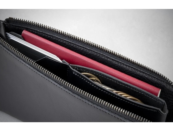 薄い長財布の極致へ。SYRINXの「Hitoe L-zip L 2025」が5つの新