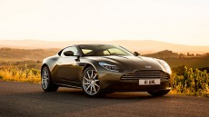 アストンマーティン13年ぶりの新作「DB11」は魔性のGTカー