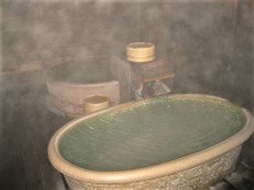 ゆるりと温まる大人の宿 中ノ沢温泉の秘湯「御宿 万葉亭」