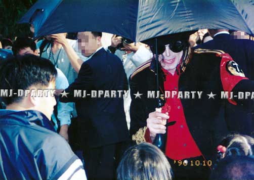 リアル・マイケルジャクソン [Vol.12]_1996年HISTORYツアーinソウル_チルドレンズパークでの再会。　～おっかけOL3人組とマイケルの交流実話～