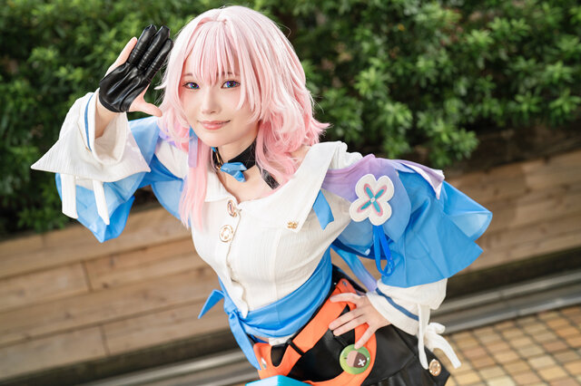 【コスプレ】『崩スタ』三月なのかの笑顔がかわいい！天真爛漫な空気を感じさせる注目レイヤー・はる佳【写真8枚】