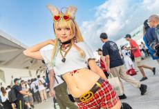 【コスプレ】褐色ギャルの大胆ミニスカ姿にドキッ！「ホロライブ」尾丸ポルカは今日も平常運転【写真8枚】