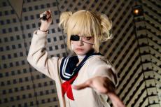 【コスプレ】「ヒロアカ」トガヒミコの“病みカワイイ”を徹底再現！注目レイヤー・うる【写真9枚】