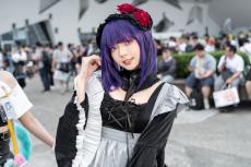 【コスプレ】「着せ恋」雫たんが、囲み撮影される人気ぶり！スタイル抜群の台湾美女に迫る【写真9枚】