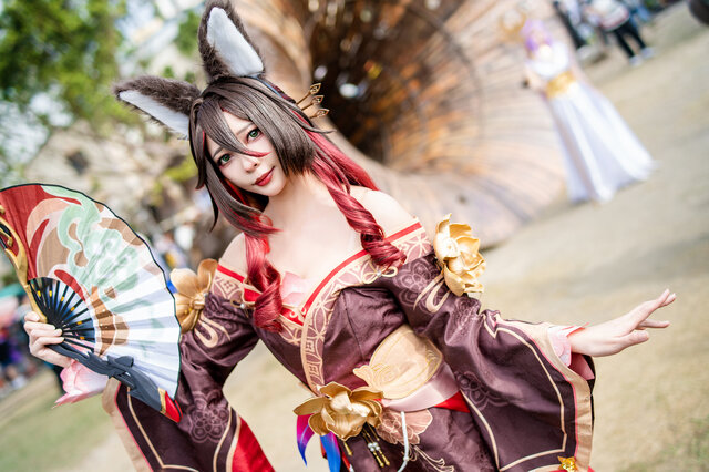 【コスプレ】艶っぽい！『崩壊：スターレイル』停雲の踊る姿に目が奪われる【写真8枚】