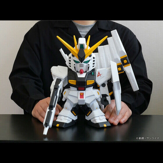 SDガンダム」のジャンボソフビ！「RX-78-2ガンダム」や「RX-93 ν