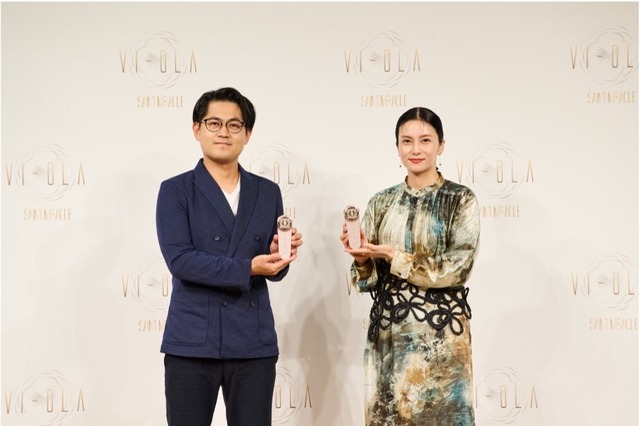 VI-OLA 美顔器 柴咲コウ 柴咲コウさんが登壇！美顔器「VI-OLA（ヴィオーラ）」販売1周年記念