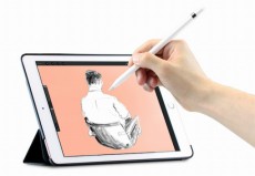 薄型軽量、かつ使い易さ抜群！フォーカルポイントの iPad Pro用ペンホルダー付き手帳型ケース