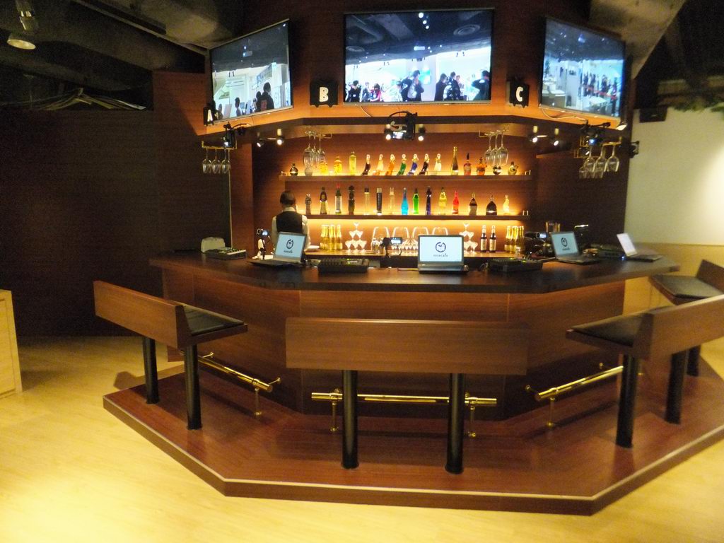 ニコニコ 本社 場所