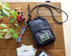 【付録】スヌーピーの“大きめスマホショルダー”が登場　財布としても使える、収納力抜群バッグ