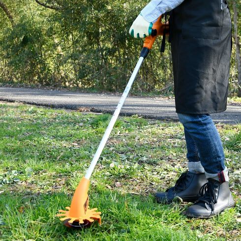 今売れている「草刈り機」おすすめ3選＆ランキング　5000円台で買える除草バイブレーターが人気！　キャスター付きでスイスイ刈れるモデルも【2024年9月版】