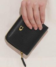 コンパクトで使いやすい【Coach】Essential ミニ三つ折り財布 楽天市場】コーチ 財布 三つ折り財布 ミニ財布 レディース