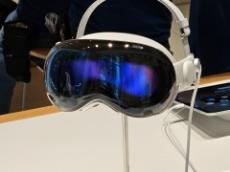 「Apple Vision Pro」で写真を3D表示可能に　電車内での映画視聴も　「visionOS 2」提供開始で