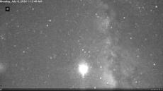 満月並みに明るい“大火球”、マウナケア上空に出現　すばる望遠鏡のカメラが捉える