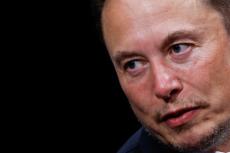 トランプ次期大統領、イーロン・マスク氏を「政府効率化省」トップに起用　同氏「税金の最もばかげた使い方ランキングを用意する」