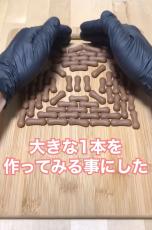 世界一大きな“きのこの山”を作ったら……　予想外の目を見張る仕上がりが260万再生「あんた天才だよ」「たけのこ派だけどこれは……」