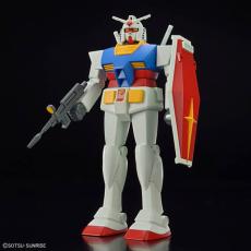 最新のガンダムが先祖返りした!?　あえて古風に仕上げたガンプラに「技術の無駄遣い」「バンダイの努力を無に」