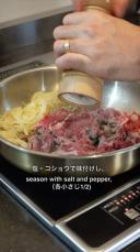 「間違いなくうまい」　“意外な食べ方”で味わう牛肉サンドイッチが327万再生　「すごい発想」「お腹が鳴ってしまった」