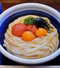 丸亀製麵がおすすめする「明太釜玉うどん」の得サイズ　欲張りすぎる1杯に「今度挑戦する」「えー食べたい！」