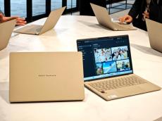 「ASUS Zenbook SORA」が日本にフォーカスした理由　薄くて軽くて長時間駆動に現役大学生も夢中