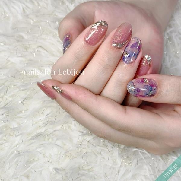 ブルべ夏 さんにおすすめの春ネイル特集 ソフトで落ち着いた色味を 記事詳細 Infoseekニュース