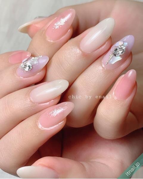 冬だからこそキラキラしたネイルがいい シェル ビジュー のデザイン集 記事詳細 Infoseekニュース 冬だからこそキラキラしたネイルがいい シェル ビジュー のデザイン集 記事詳細 Infoseekニュース