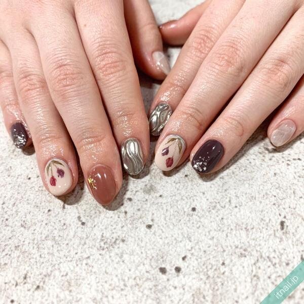 しっとり華やかに♡アンティークフラワーのハンド＆フットネイル  