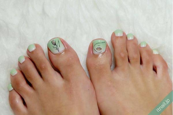 軽やかな足元がオシャレ 大人爽やかなフットネイル ９選 記事詳細 Infoseekニュース