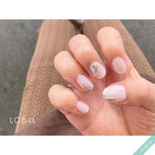 ナチュラルな見た目がオシャレ 乳白色ネイル デザイン8選 記事詳細 Infoseekニュース