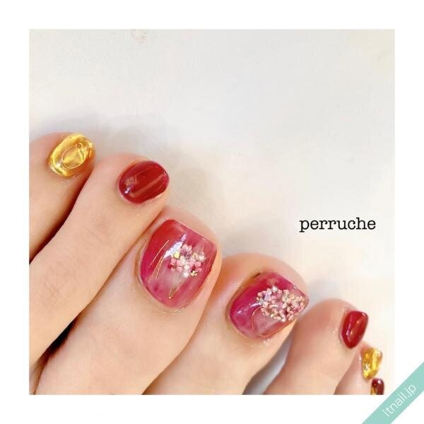 素足を見せる準備はok 春が似合う フットネイルデザイン ８選 記事詳細 Infoseekニュース