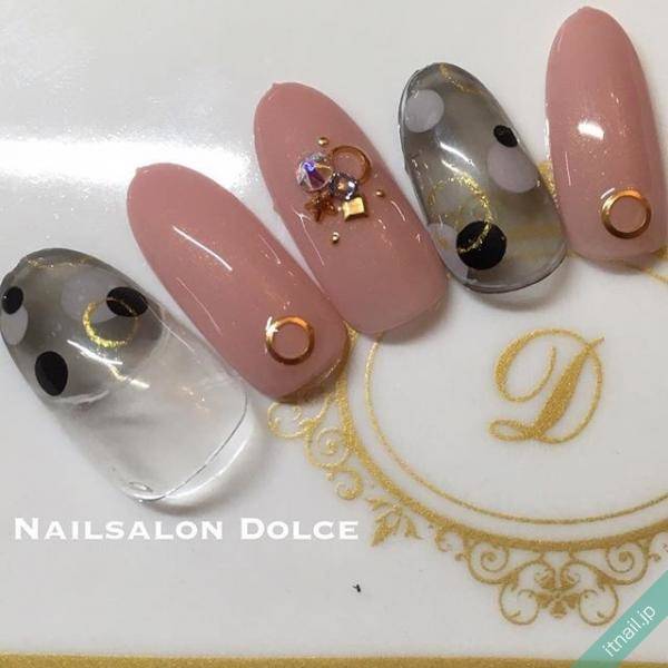 夏 秋のシースルーネイル 実は万能 スモーキーカラーとも合わせたい 記事詳細 Infoseekニュース