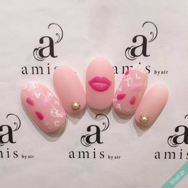 可愛いくもポップにも大変身 キュートでセクシーな唇ネイル 記事詳細 Infoseekニュース