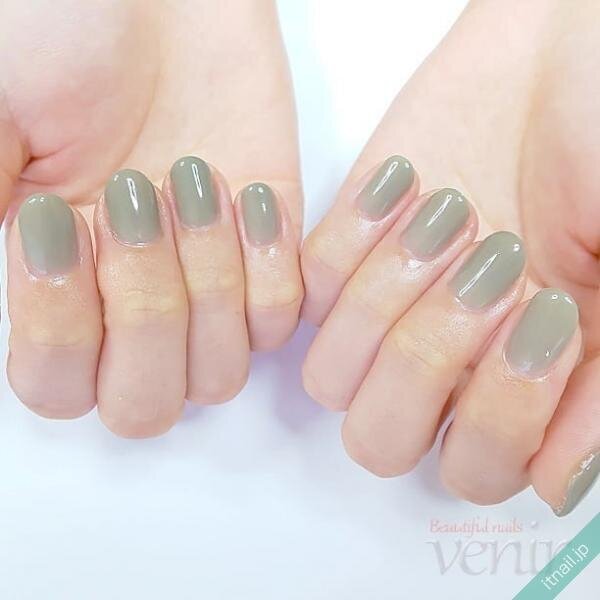 初夏は爽やかに！「5月からのネイル」におすすめのワンカラーデザイン