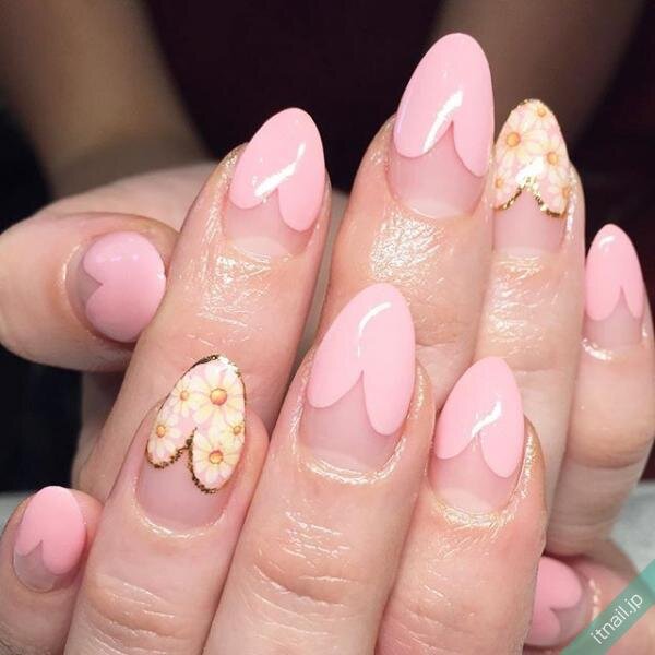大人可愛い♡「ハートフレンチネイル」5選｜Infoseekニュース