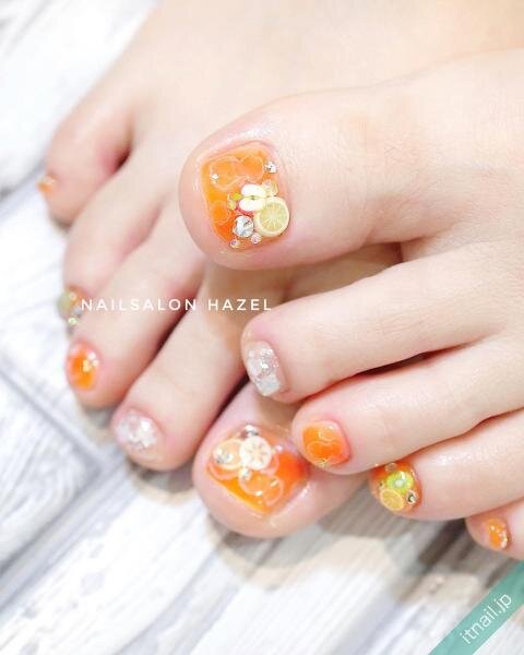 22年夏のフットネイルは オレンジ で攻める 人気デザイン10選 記事詳細 Infoseekニュース