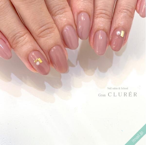 40代のママネイルにはパールが似合う パールで輝く上品でシンプルなデザイン 記事詳細 Infoseekニュース