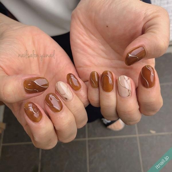 秋に備えて ブラウンカラーのシンプルネイルをおさらい 記事詳細 Infoseekニュース