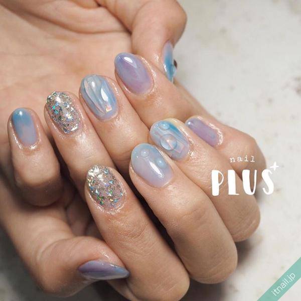 雨の雫 それとも紫陽花 梅雨を意識したブルーネイル 記事詳細 Infoseekニュース